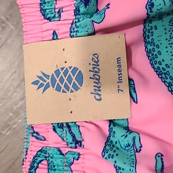 Chubbies Zipper Back Pocket Alligator Swim Trunks Size Large - Picture 5 of 8